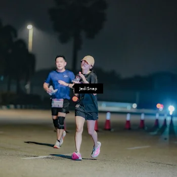 Runner Photo 7509460