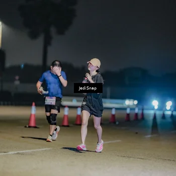 Runner Photo 7509467