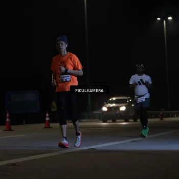 Runner Photo 7509472