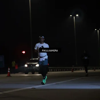 Runner Photo 7509473