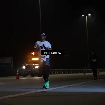 Runner Photo 7509496