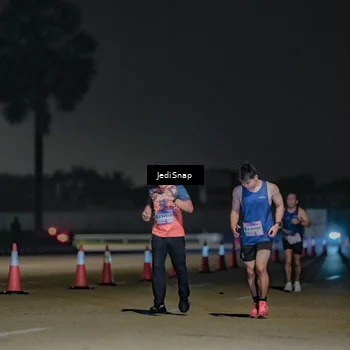 Runner Photo 7509504
