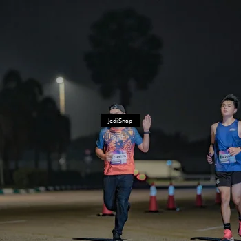 Runner Photo 7509518