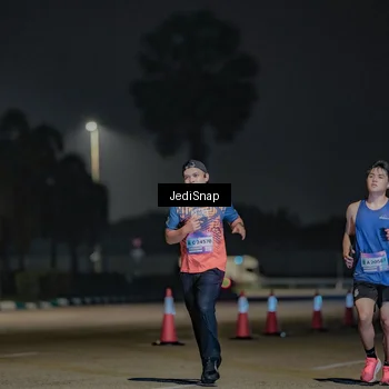 Runner Photo 7509527