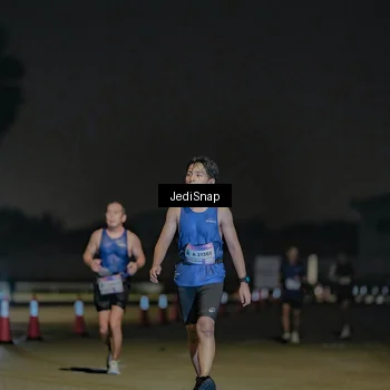 Runner Photo 7509538