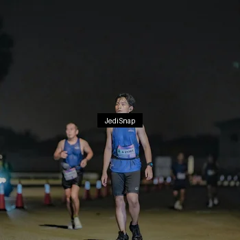 Runner Photo 7509542