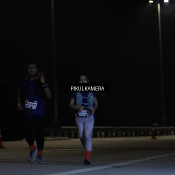Runner Photo 7509543