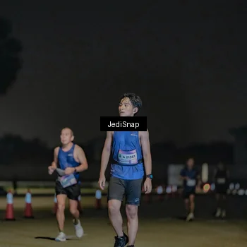 Runner Photo 7509549