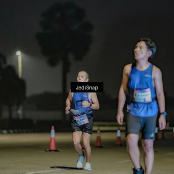 Runner Photo 7509554