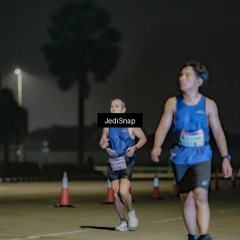 Runner Photo 7509555