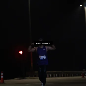Runner Photo 7509558