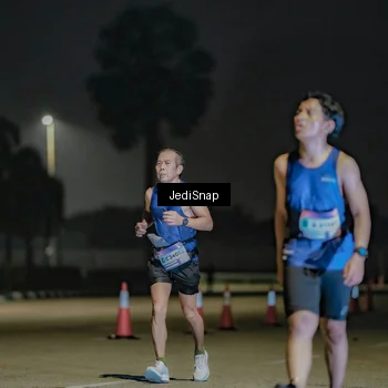 Runner Photo 7509562