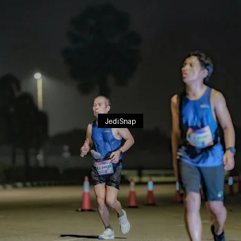 Runner Photo 7509567