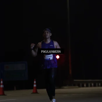 Runner Photo 7509573