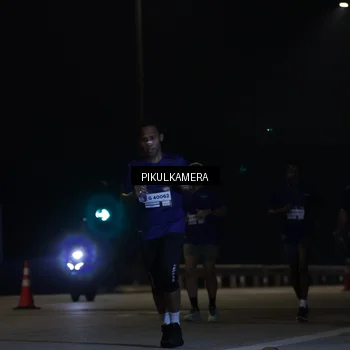 Runner Photo 7509589