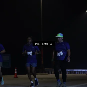 Runner Photo 7509591