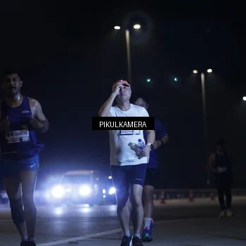 Runner Photo 7509620