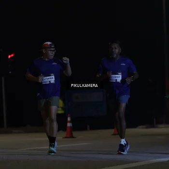 Runner Photo 7509633