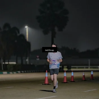 Runner Photo 7509636