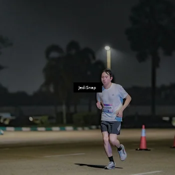 Runner Photo 7509649