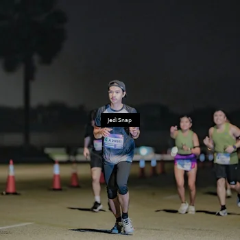 Runner Photo 7509650