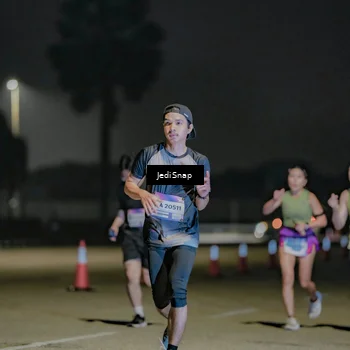 Runner Photo 7509660