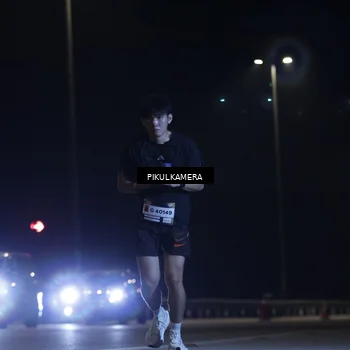 Runner Photo 7509669