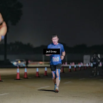 Runner Photo 7509676