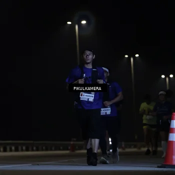 Runner Photo 7509689