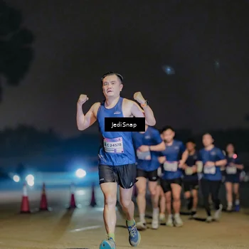 Runner Photo 7509706