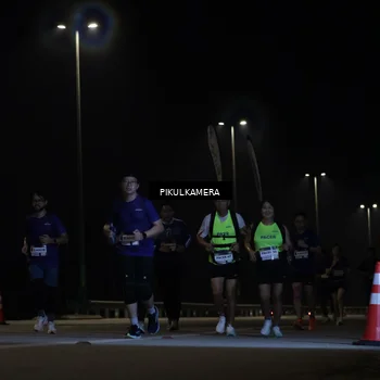 Runner Photo 7509715