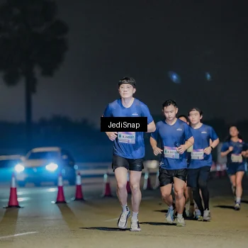 Runner Photo 7509725
