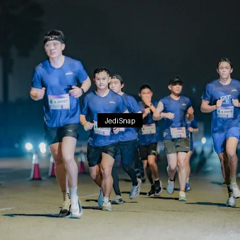 Runner Photo 7509748