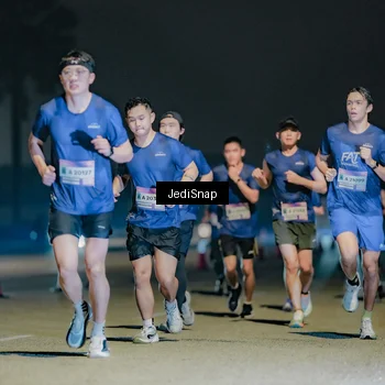 Runner Photo 7509750
