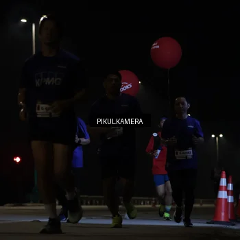 Runner Photo 7509770