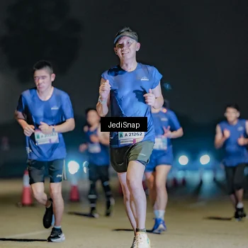 Runner Photo 7509774