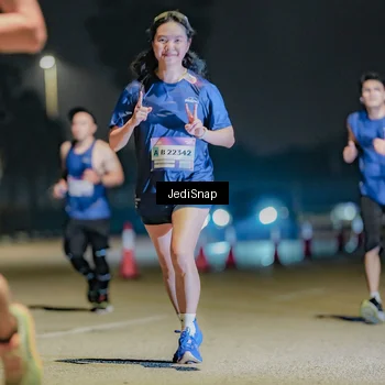 Runner Photo 7509790