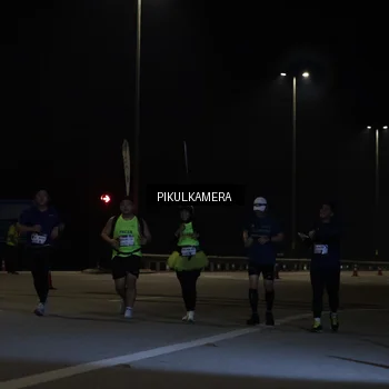 Runner Photo 7509888