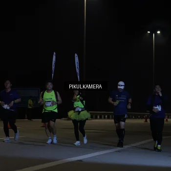 Runner Photo 7509889