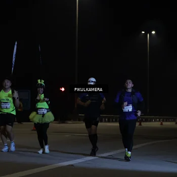 Runner Photo 7509904