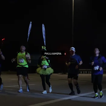 Runner Photo 7509916