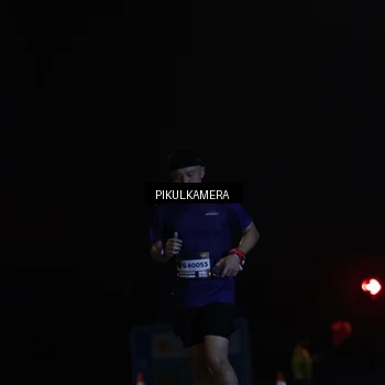Runner Photo 7509934
