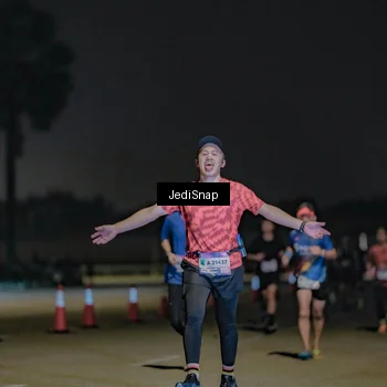 Runner Photo 7509936