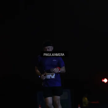 Runner Photo 7509937