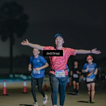 Runner Photo 7509949