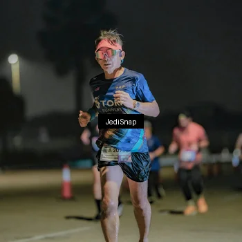 Runner Photo 7509973