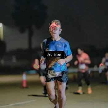 Runner Photo 7509988