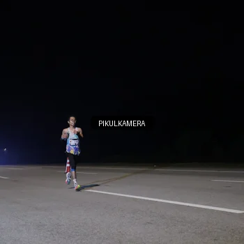 Runner Photo 7509995