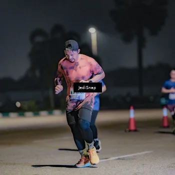 Runner Photo 7510000