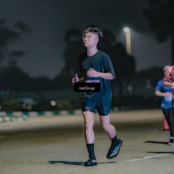 Runner Photo 7510016